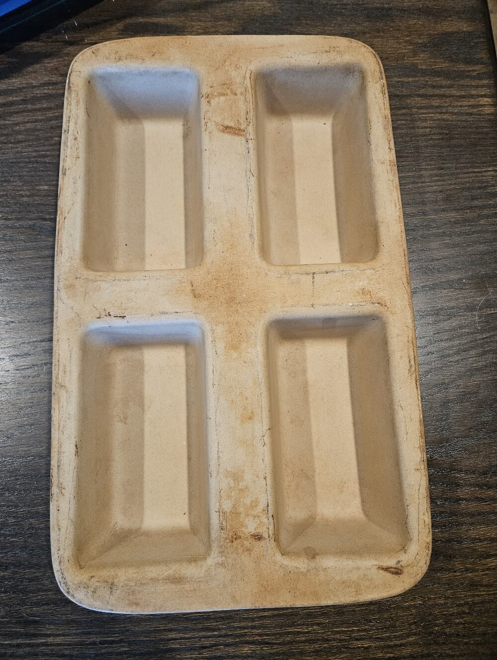 Pampered Chef 4-bread Loaf Stoneware Pan